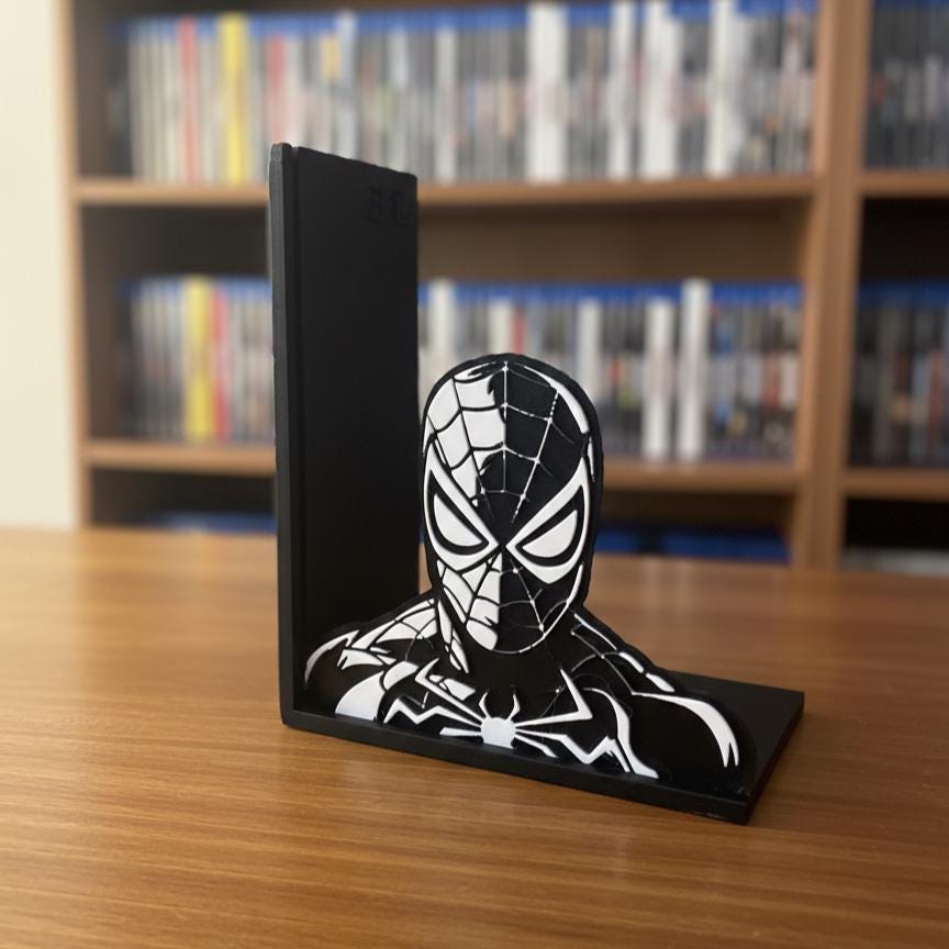 SpiderMan Bookend - Comic Style Book Holder