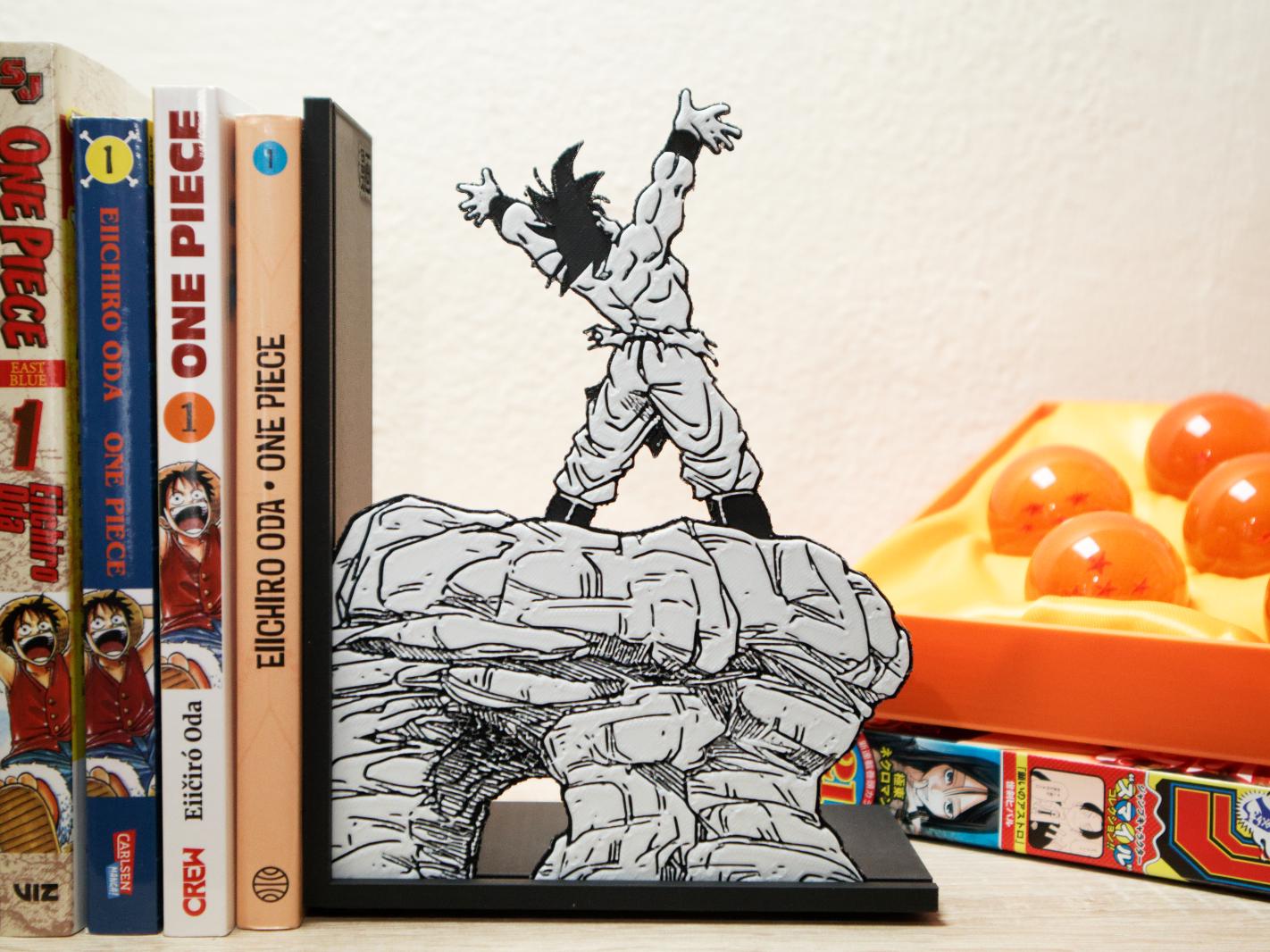 Son Goku Power Awakening Bookend – Dragon Ball Z
