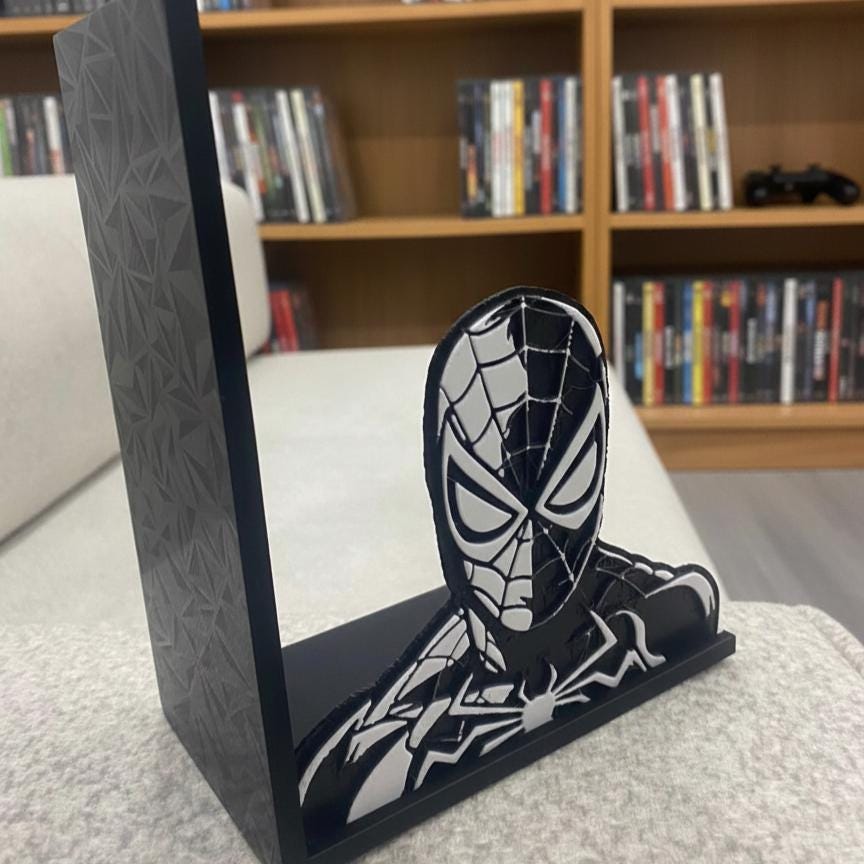 SpiderMan Bookend - Comic Style Book Holder