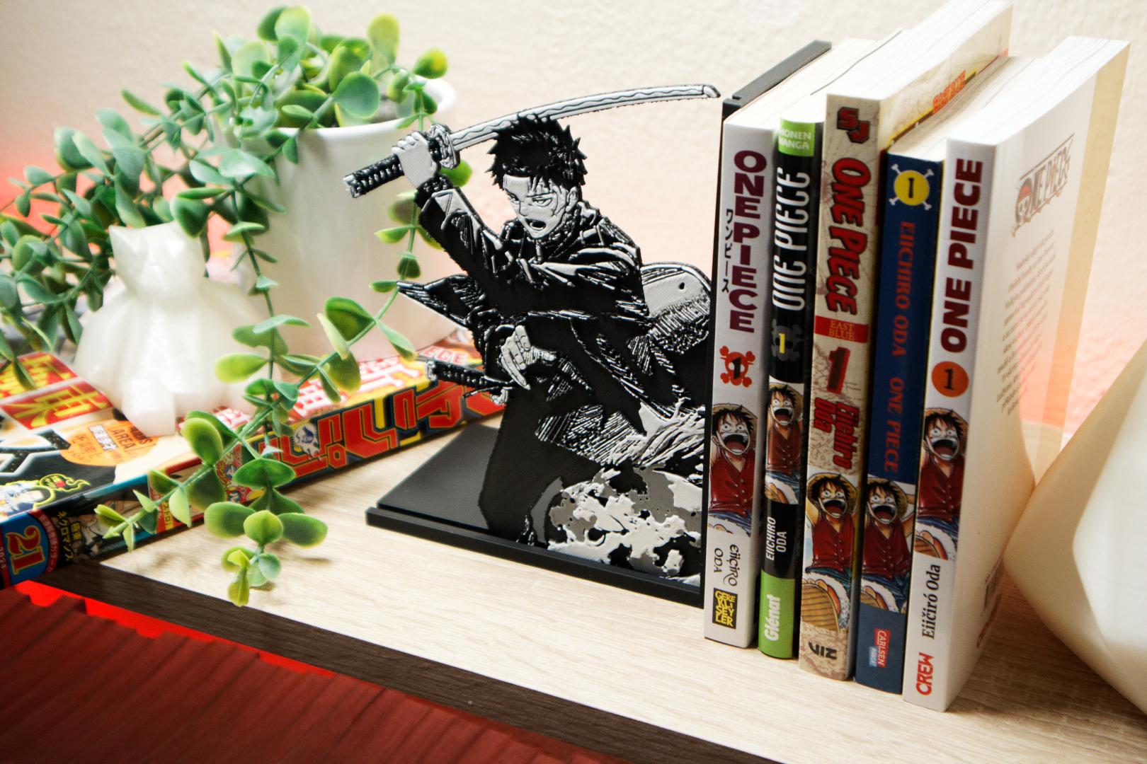Roronoa Zoro Three Sword Style Bookend – One Piece