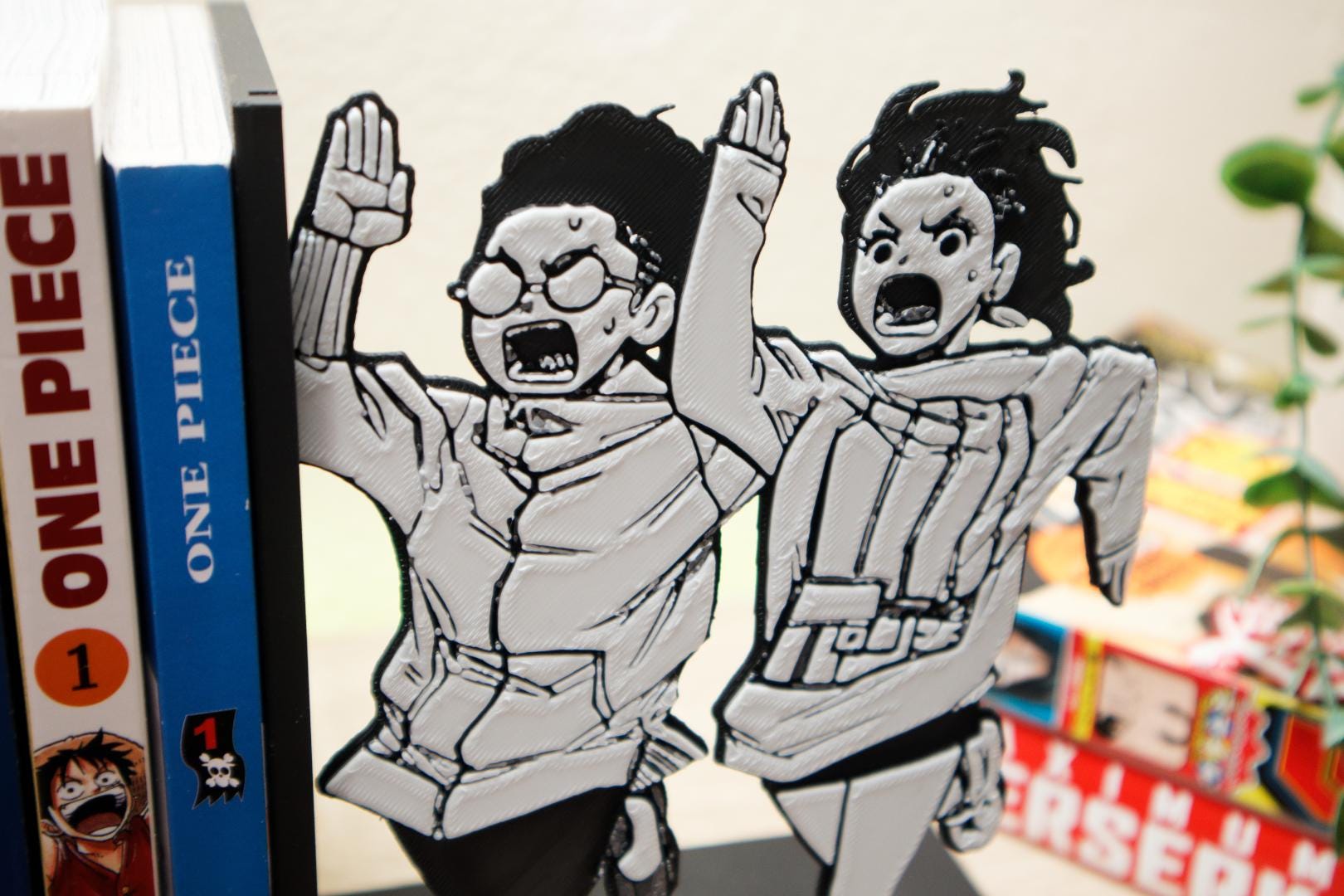 Okarun & Momo Panic Run Bookend – Dandadan