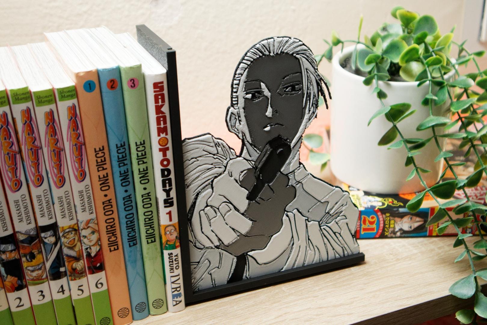 Young Taro Sakamoto Gun Pose Bookend – Sakamoto Days