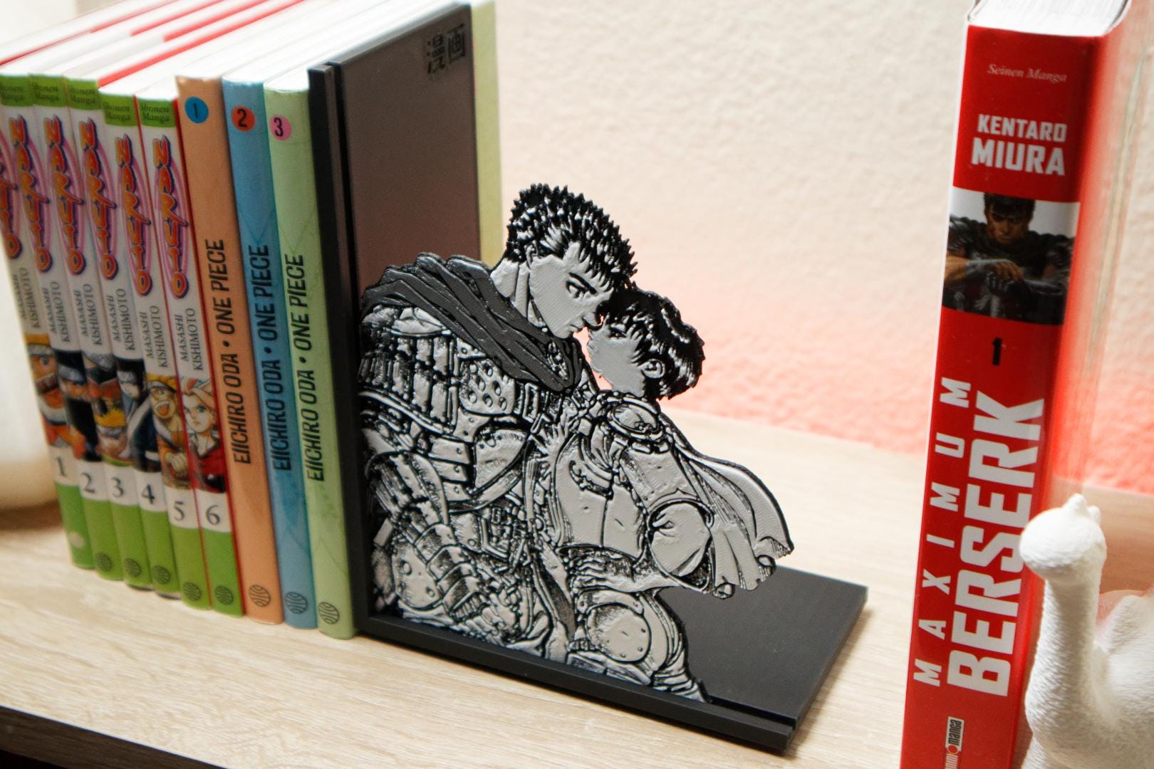 Guts & Casca Intimate Moment Bookend – Berserk