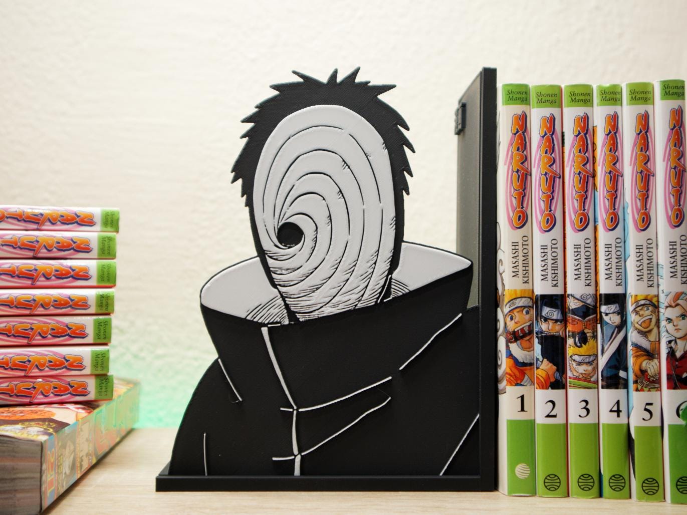 Tobi Spiral Mask Bookend – Naruto Shippuden