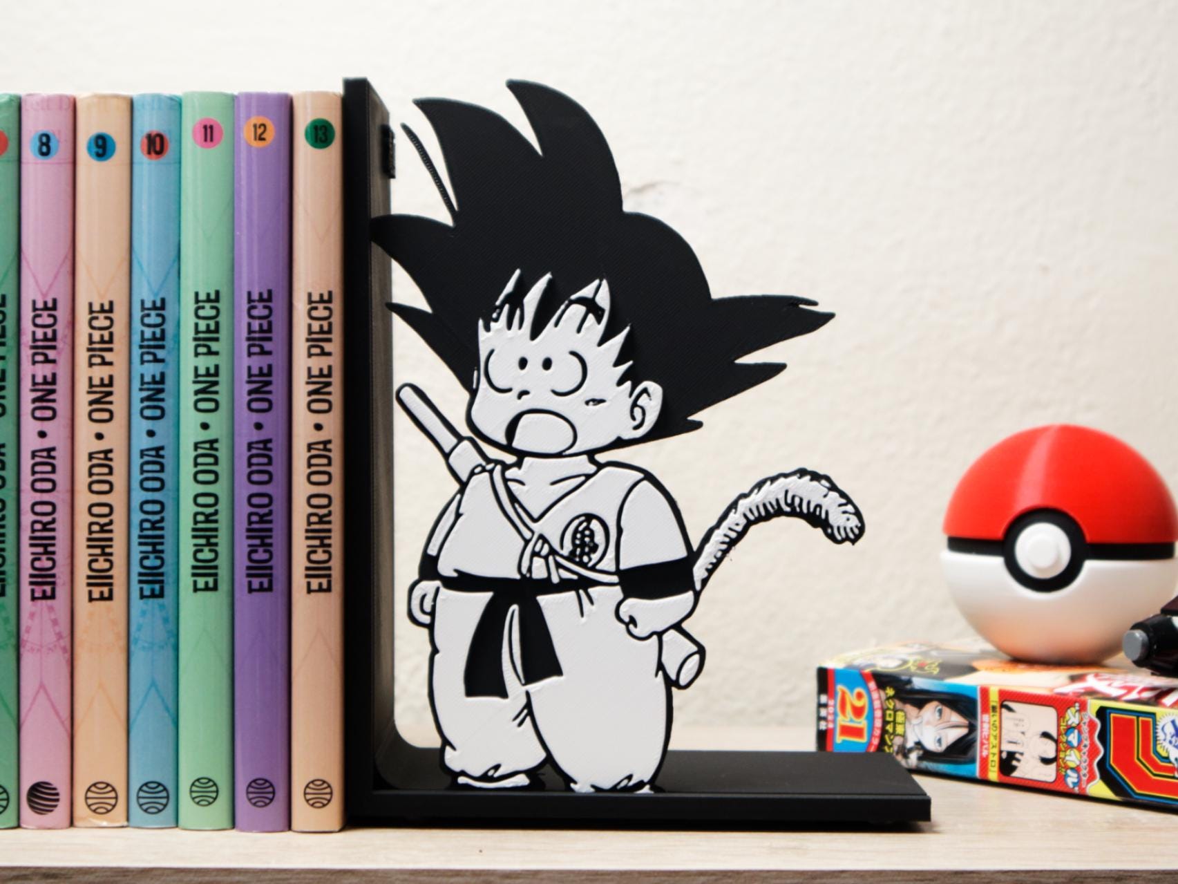 Kid Goku Standing Pose Bookend – Dragon Ball