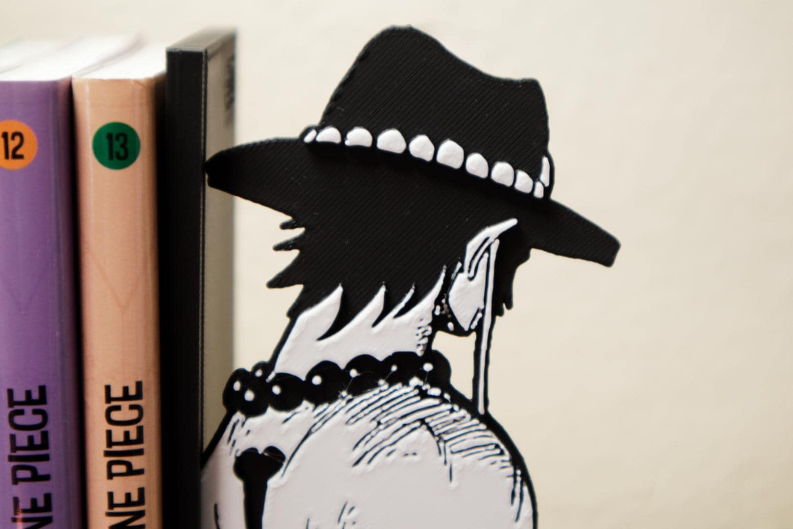 Portgas D. Ace Back View Silhouette Bookend – One Piece