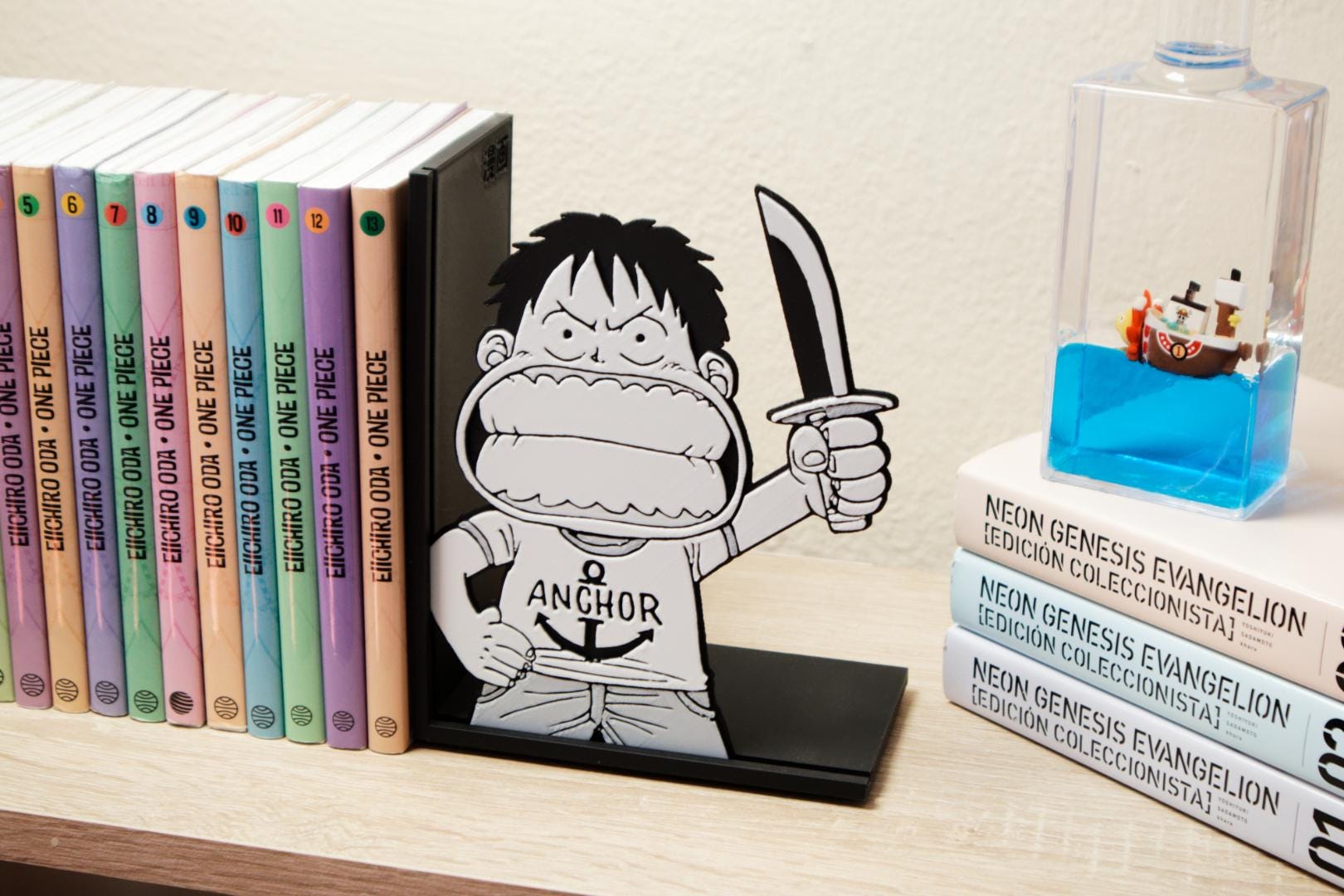 Monkey D. Luffy Chibi Knife Pose Bookend – One Piece